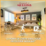 Daire Escapade A Moulins, Spacieux Au Calme, & Parking Gratuit