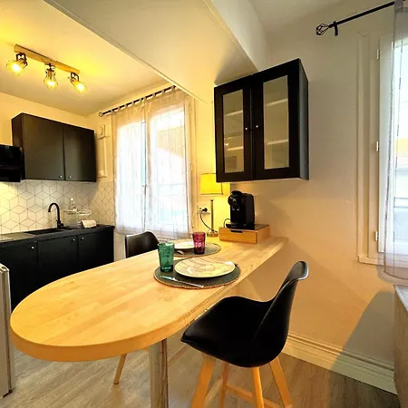 Escapade A Moulins, Spacieux Au Calme, & Parking Gratuit Apartment Moulins (Allier)